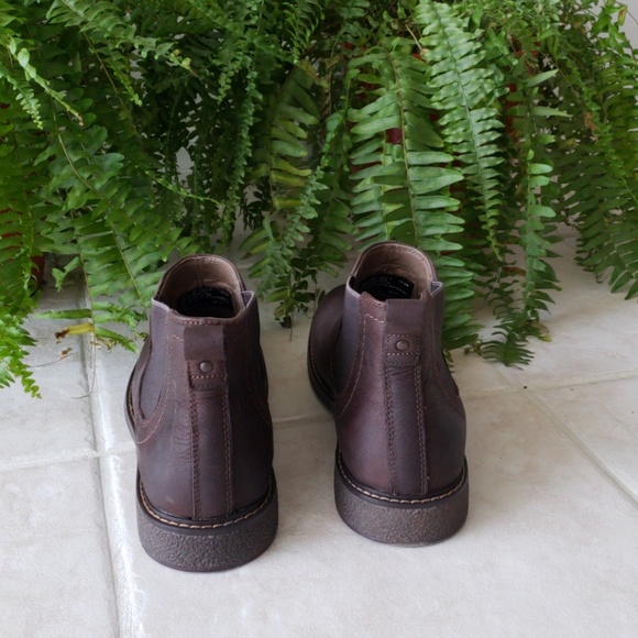 Dockers Chocolate Brown Slip in Boots sz 10.5 - Picture 4 of 4